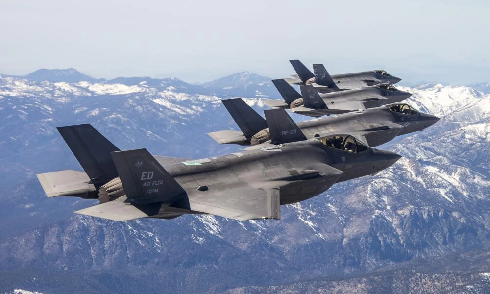 Γυρίζουν την πλάτη στα F-35 ενώ σε εμάς τα σερβίρουν ως "ιδανική λύση"